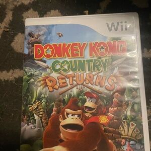 Nintendo Donkey Kong Country Returns - Red, Green, Brown